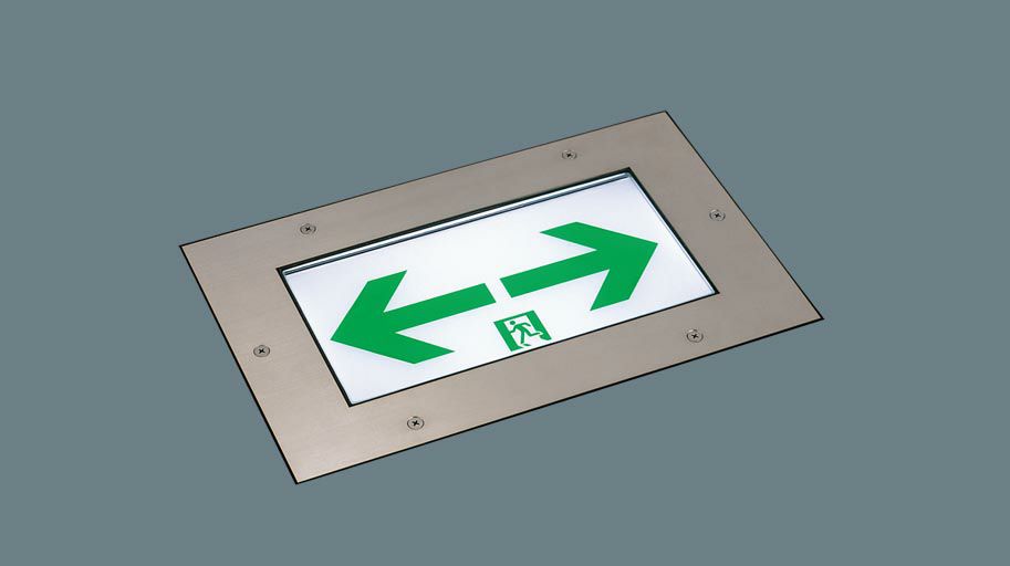 FA10376C LE1 パナソニック LED誘導灯 C級（10形）片面 本体のみ長時間定格60分 防災照明 　パネル別売り 【セール対象商品】