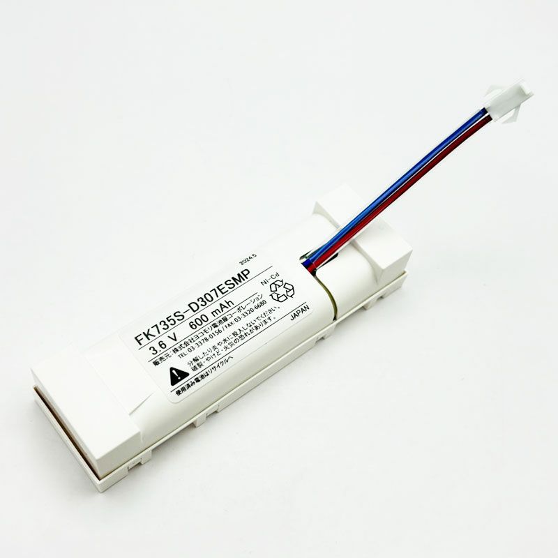 FK123相当品 パナソニック製誘導灯用交換電池 ＜FK735相当品(同等品)＞ 3.6V600mAh＜年度シール付き＞ コネクター付きそのまま取付できます。