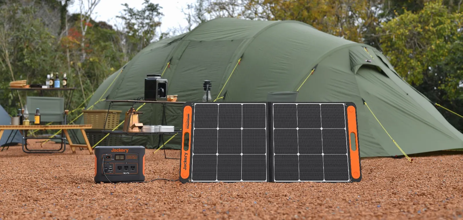 セール Jackery SolarSaga 100 ソーラーパネル 100W ETFE ソーラーチャージャー 折りたたみ式 DC出力 ポータブル電源 充電器 USB出力 スマホやタブレット 充電可 - 1